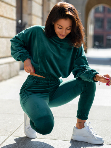 A set of loose sweatshirt and pants velor tracksuit green C353