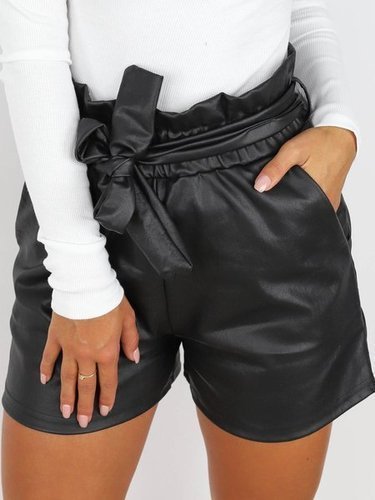 Short Pants With Belt Shorts In Eco Leather | black X194