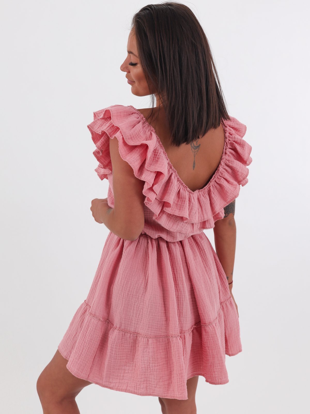 Muslin V-neck Dress With Ruffles | dirty pink B77